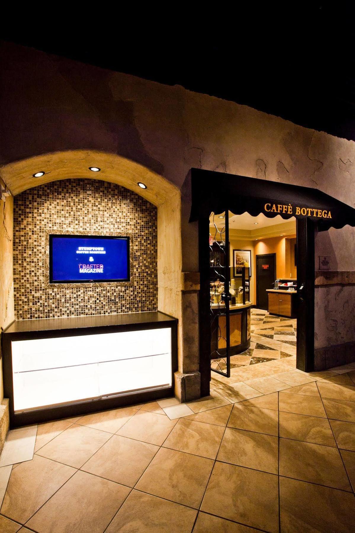 Resort Tuscany & Casino Las Vegas