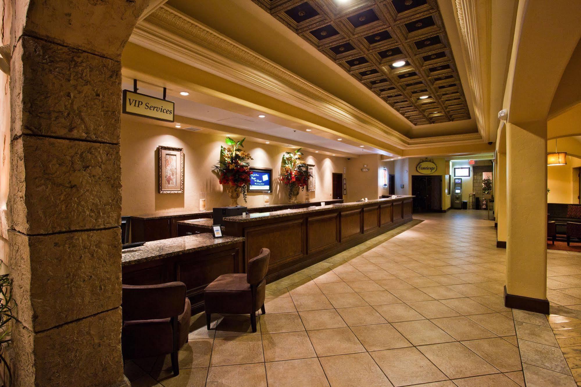 Resort Tuscany & Casino Las Vegas